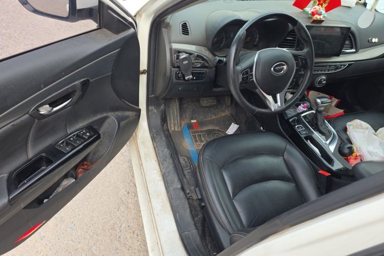 Used GAC Trumpchi GA6 2016 235T DCT Elite Edition Driver Seat