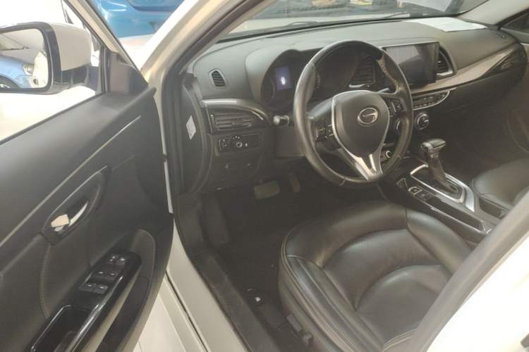 Used GAC Trumpchi GA6 2016 235T DCT Elite Edition Driver Seat