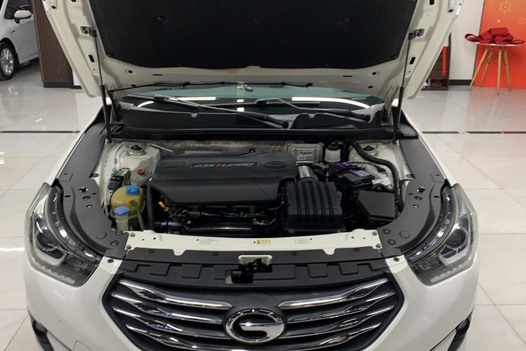 Used GAC Trumpchi GA6 2016 235T DCT Elite Edition Engine Bay