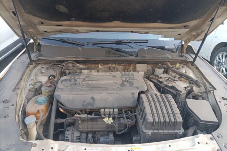 Used GAC Trumpchi GA6 2016 235T DCT Comfort Edition Engine Bay