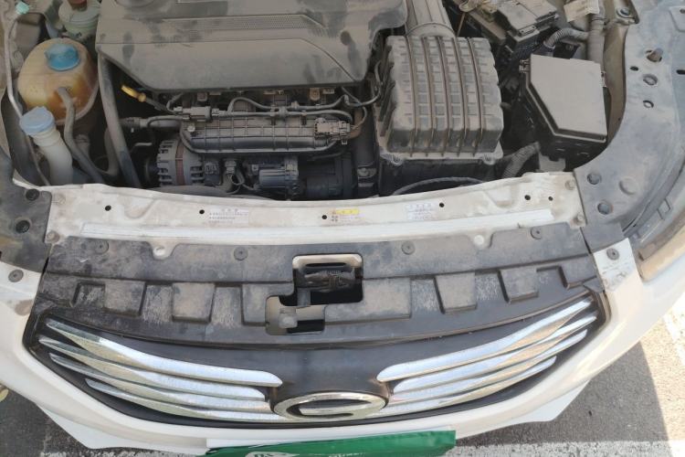 Used GAC Trumpchi GA6 2016 235T DCT Elite Edition Engine Bay