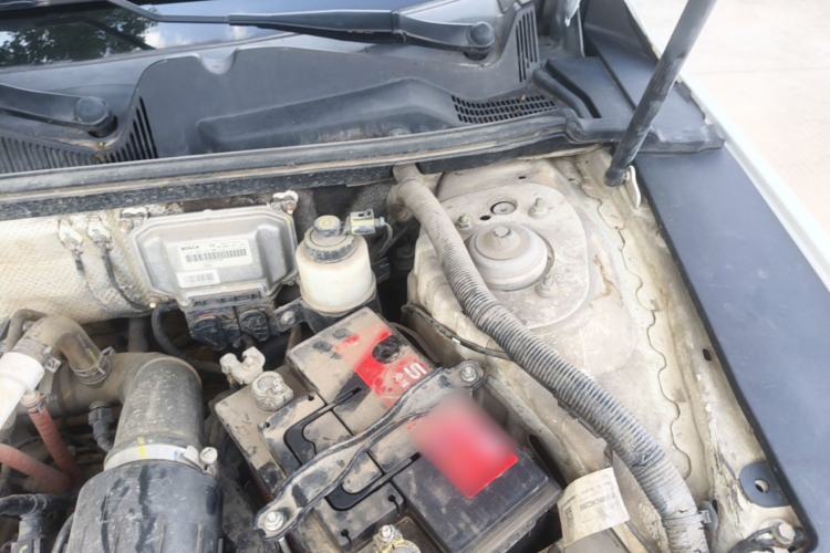Used GAC Trumpchi GA6 2016 235T DCT Elite Edition Engine Bay Left