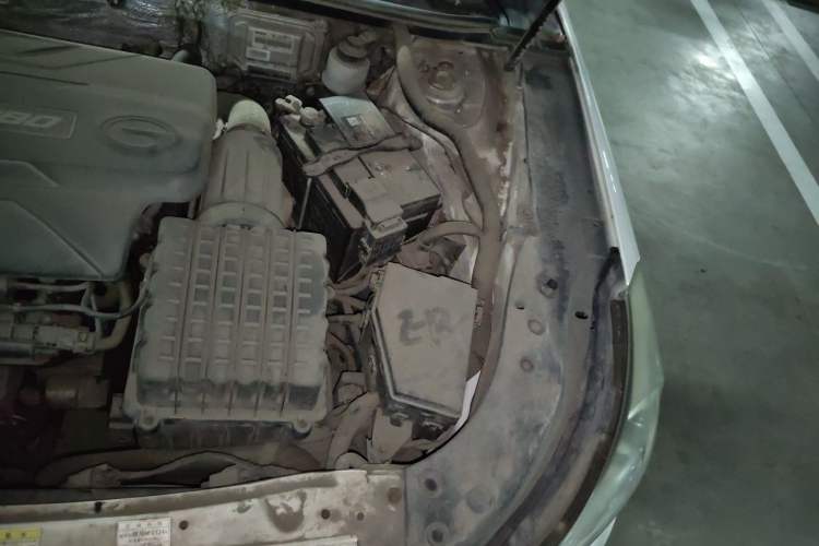 Used GAC Trumpchi GA6 2016 235T DCT Comfort Edition Engine Bay Left
