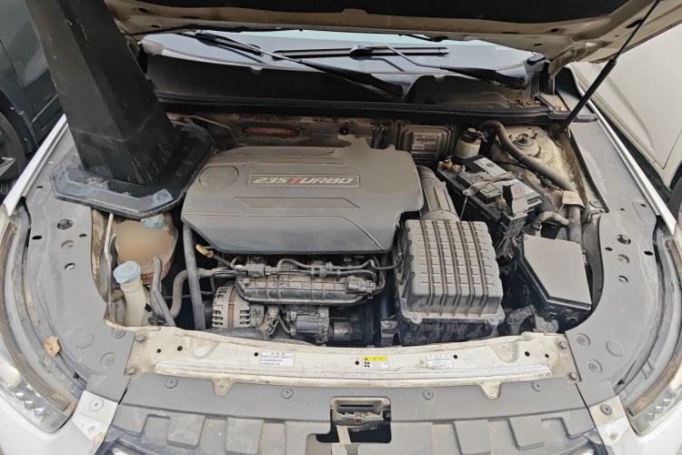Used GAC Trumpchi GA6 2016 235T DCT Elite Edition Engine Bay