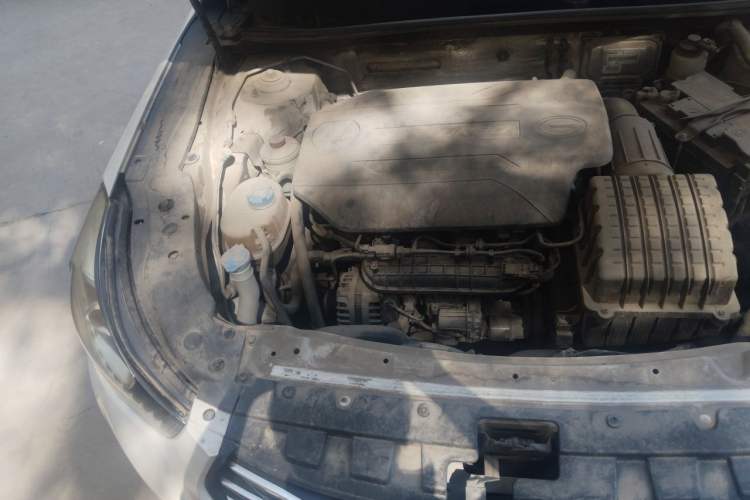 Used GAC Trumpchi GA6 2016 235T DCT Elite Edition Engine Bay Right