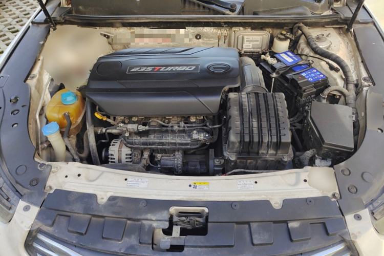 Used GAC Trumpchi GA6 2016 235T DCT Elite Edition Engine Bay