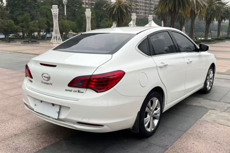 Used GAC Trumpchi GA6 2016 235T DCT Elite Edition Exterior 2