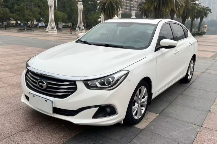 Used GAC Trumpchi GA6 2016 235T DCT Elite Edition Exterior 3