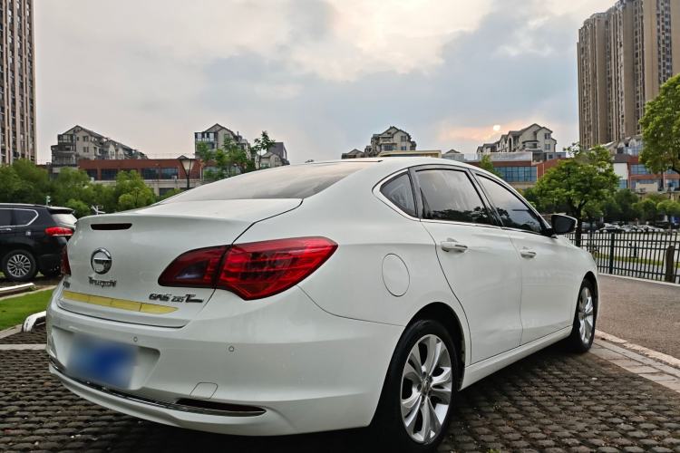 Used GAC Trumpchi GA6 2016 235T DCT Elite Edition Exterior 3