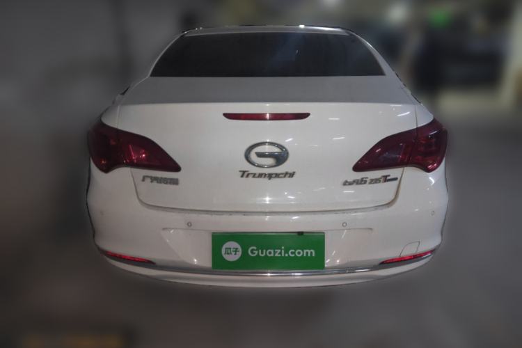 Used GAC Trumpchi GA6 2016 235T DCT Elite Edition Exterior 4