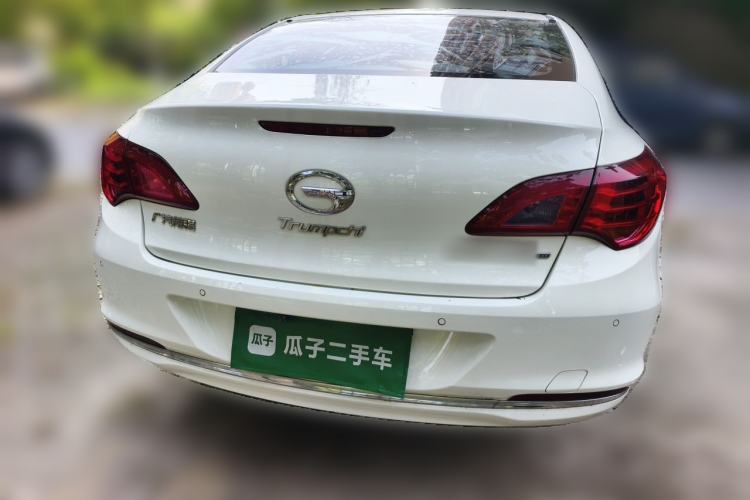Used GAC Trumpchi GA6 2016 235T DCT Elite Edition Exterior 4
