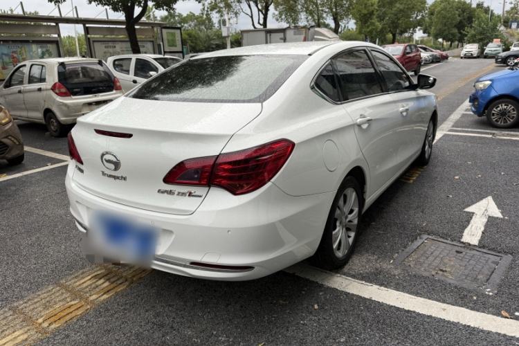 Used GAC Trumpchi GA6 2016 235T DCT Elite Edition Exterior 4