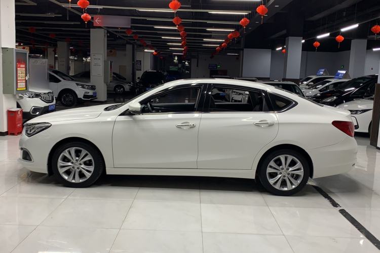 Used GAC Trumpchi GA6 2016 235T DCT Elite Edition Exterior 5