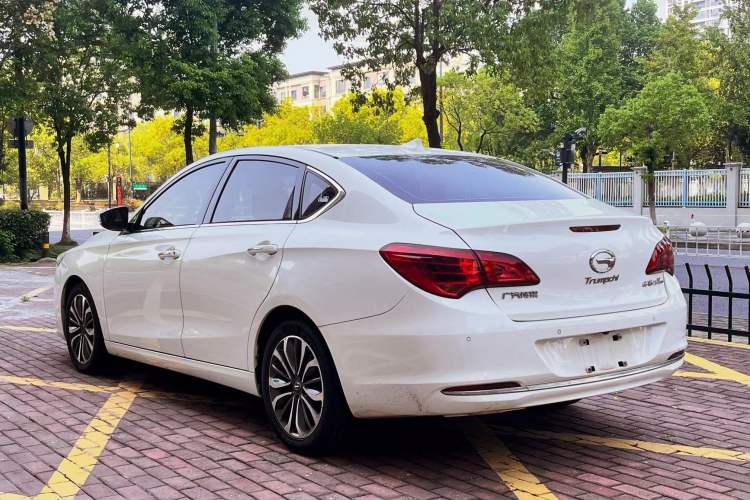 Used GAC Trumpchi GA6 2016 235T DCT Luxury Edition Exterior 5