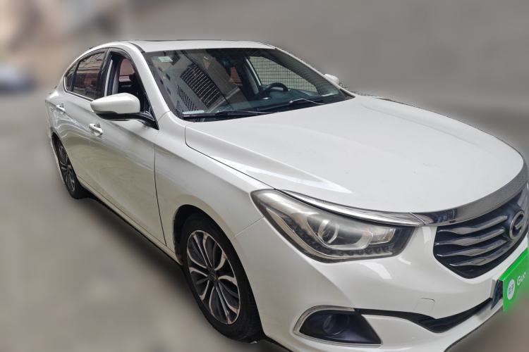 Used GAC Trumpchi GA6 2016 235T DCT Luxury Edition Front Right 45 Deg