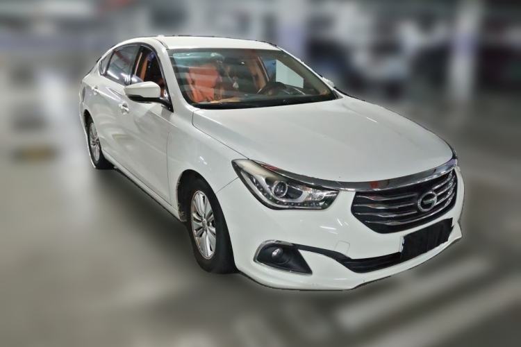 Used GAC Trumpchi GA6 2016 235T DCT Comfort Edition Front Right 45 Deg
