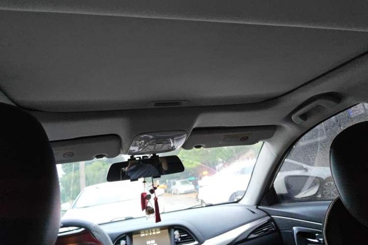 Used GAC Trumpchi GA6 2016 235T DCT Luxury Edition Headliner