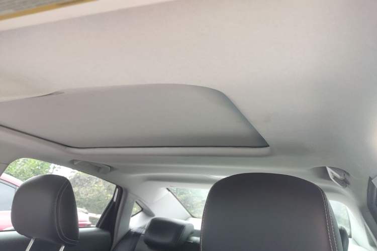 Used GAC Trumpchi GA6 2016 235T DCT Luxury Edition Headliner