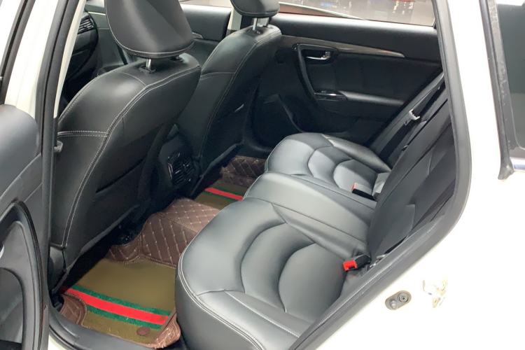 Used GAC Trumpchi GA6 2016 235T DCT Elite Edition Interior 1