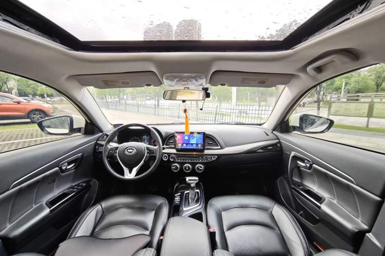 Used GAC Trumpchi GA6 2016 235T DCT Elite Edition Interior 9