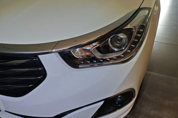 Used GAC Trumpchi GA6 2016 235T DCT Luxury Edition Left Front Headlight