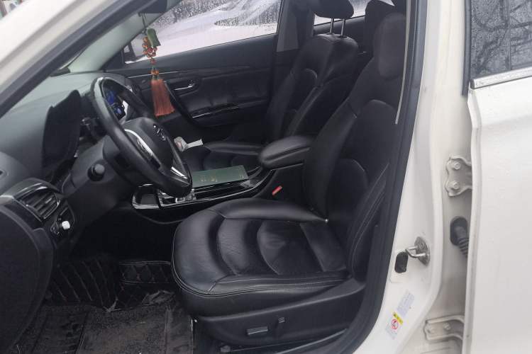 Used GAC Trumpchi GA6 2016 235T DCT Elite Edition Left Front Seat