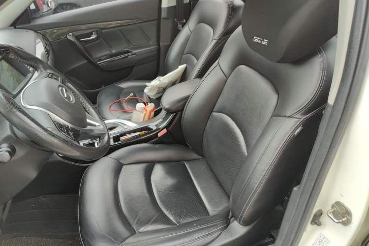 Used GAC Trumpchi GA6 2016 235T DCT Elite Edition Left Front Seat
