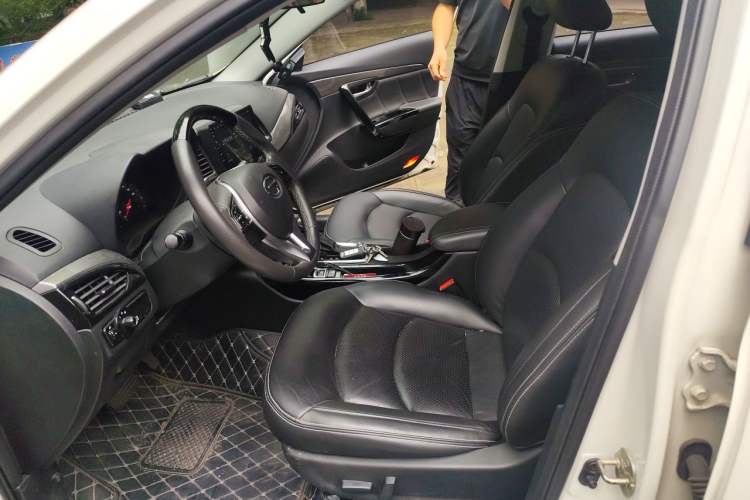 Used GAC Trumpchi GA6 2016 235T DCT Elite Edition Left Front Seat