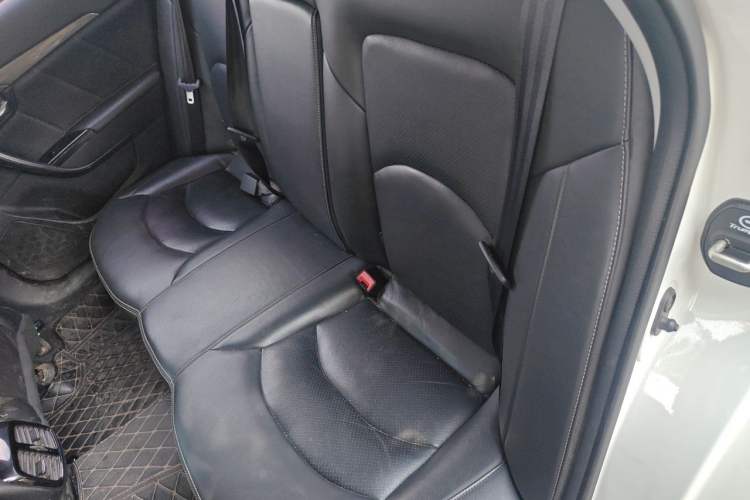 Used GAC Trumpchi GA6 2016 235T DCT Elite Edition Left Rear Seat