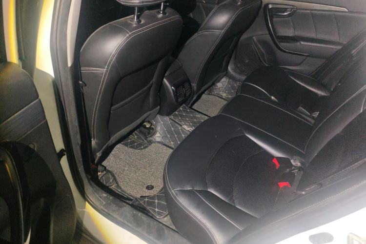 Used GAC Trumpchi GA6 2016 235T Manual Elite Edition Left Rear Seat
