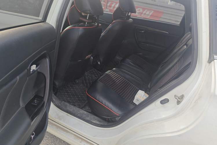 Used GAC Trumpchi GA6 2016 235T DCT Elite Edition Left Rear Seat