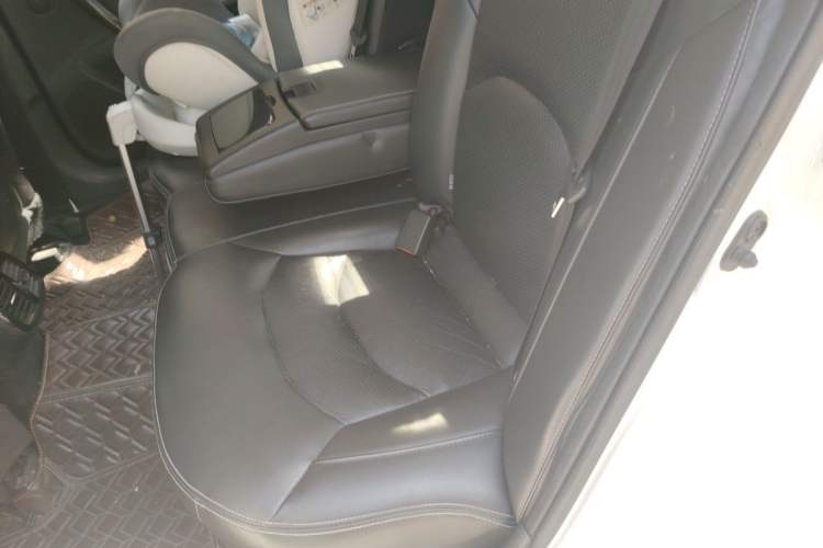 Used GAC Trumpchi GA6 2016 235T DCT Elite Edition Left Rear Seat