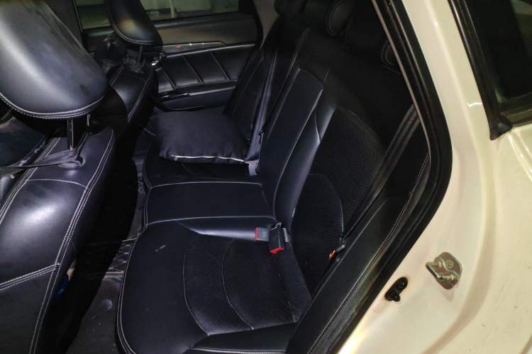 Used GAC Trumpchi GA6 2016 235T DCT Luxury Edition Left Rear Seat