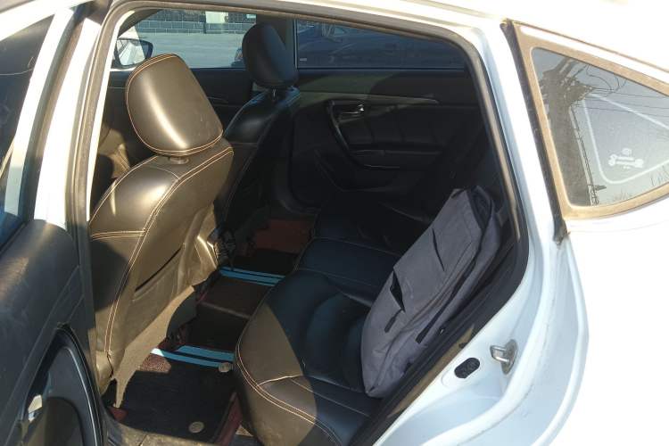 Used GAC Trumpchi GA6 2016 235T DCT Elite Edition Left Rear Seat