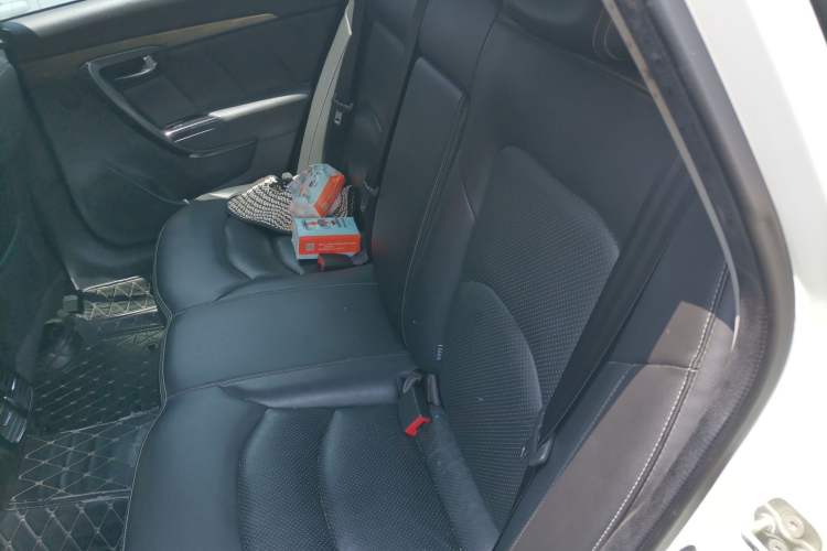 Used GAC Trumpchi GA6 2016 235T DCT Luxury Edition Left Rear Seat