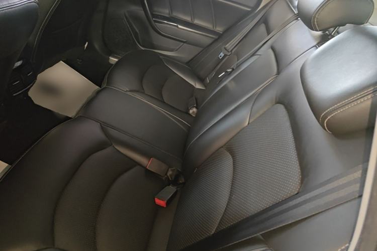 Used GAC Trumpchi GA6 2016 235T DCT Elite Edition Left Rear Seat