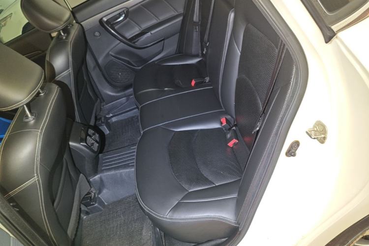 Used GAC Trumpchi GA6 2016 235T DCT Luxury Edition Left Rear Seat