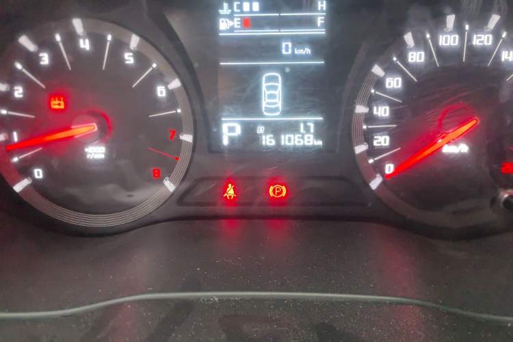 Used GAC Trumpchi GA6 2016 235T DCT Elite Edition Odometer Close Up