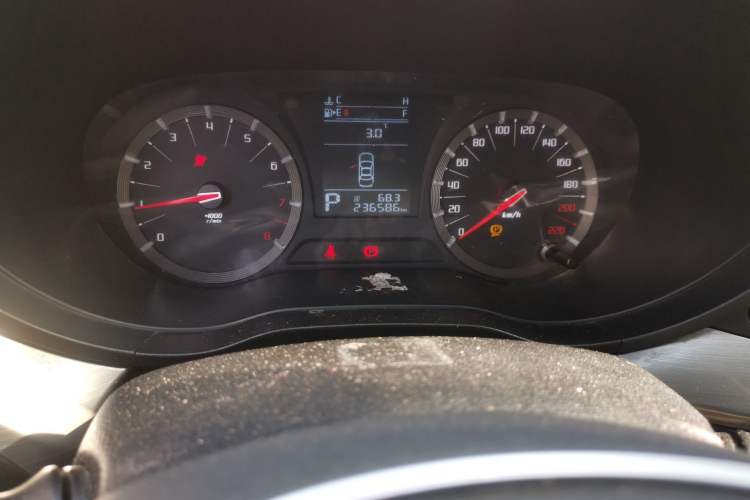 Used GAC Trumpchi GA6 2016 235T DCT Elite Edition Odometer Close Up