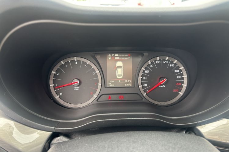 Used GAC Trumpchi GA6 2016 235T DCT Luxury Edition Odometer Close Up