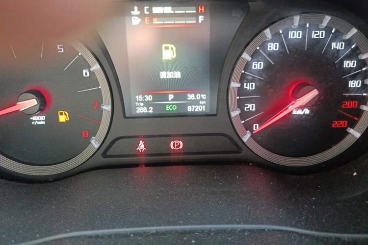 Used GAC Trumpchi GA6 2016 235T DCT Luxury Edition Odometer Close Up
