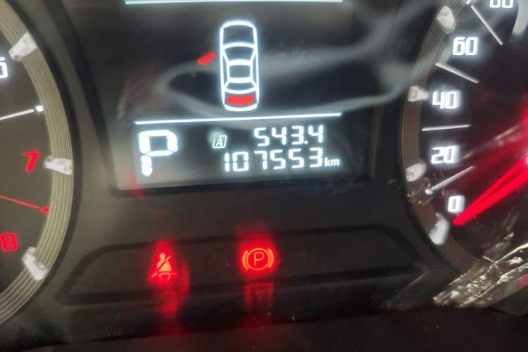 Used GAC Trumpchi GA6 2016 235T DCT Elite Edition Odometer Close Up