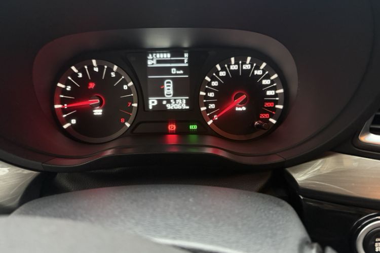 Used GAC Trumpchi GA6 2016 235T DCT Elite Edition Odometer Close Up