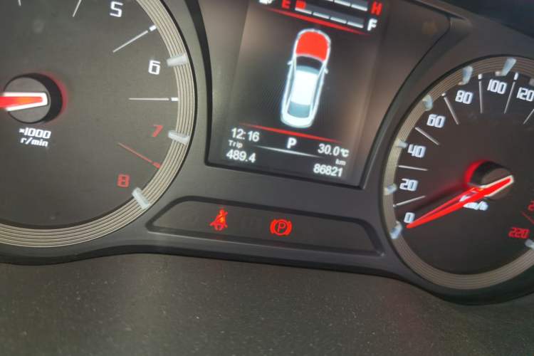 Used GAC Trumpchi GA6 2016 235T DCT Luxury Edition Odometer Close Up