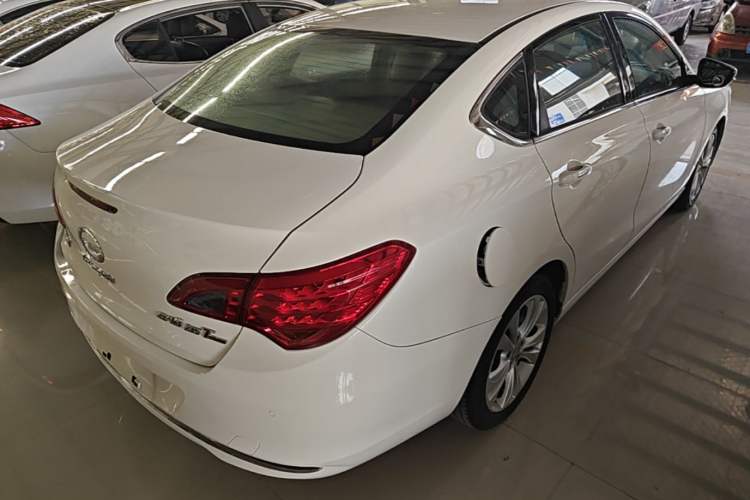 Used GAC Trumpchi GA6 2016 235T DCT Elite Edition Rear Right 45 Deg