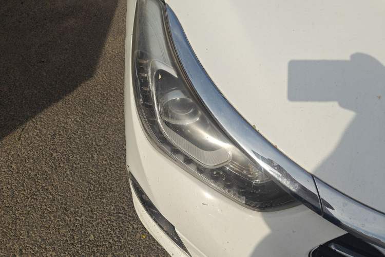 Used GAC Trumpchi GA6 2016 235T DCT Elite Edition Right Front Headlight