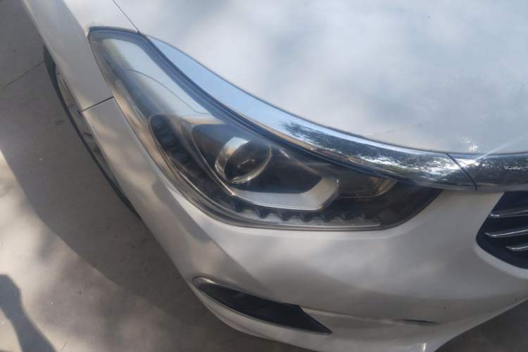 Used GAC Trumpchi GA6 2016 235T DCT Elite Edition Right Front Headlight