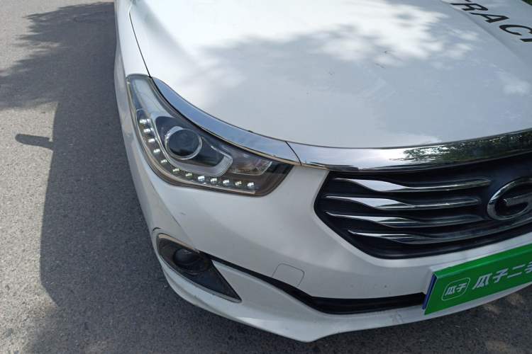 Used GAC Trumpchi GA6 2016 235T DCT Luxury Edition Right Front Headlight