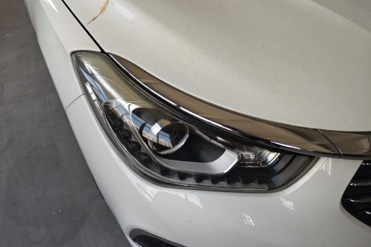Used GAC Trumpchi GA6 2016 235T DCT Luxury Edition Right Front Headlight