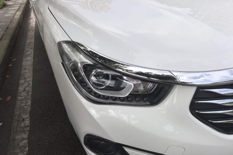 Used GAC Trumpchi GA6 2016 235T DCT Elite Edition Right Front Headlight